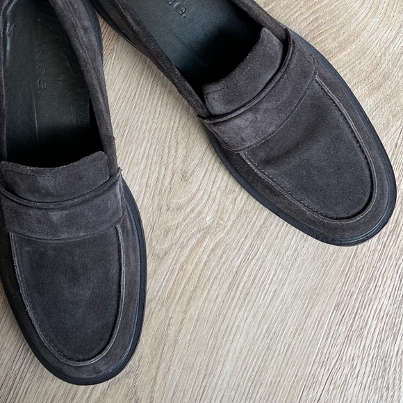 Vince Montebello suede loafer - Picture 7 of 7
